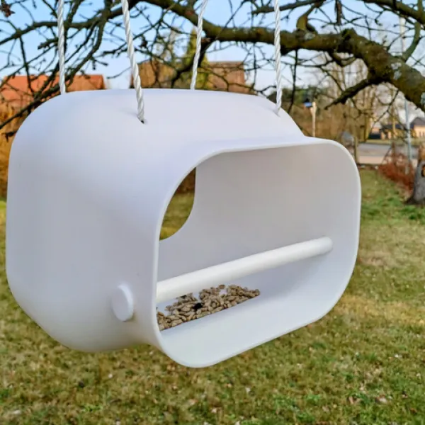 Bird Feeding Station