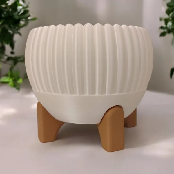 Mid-Century Plant Pot "Luma"