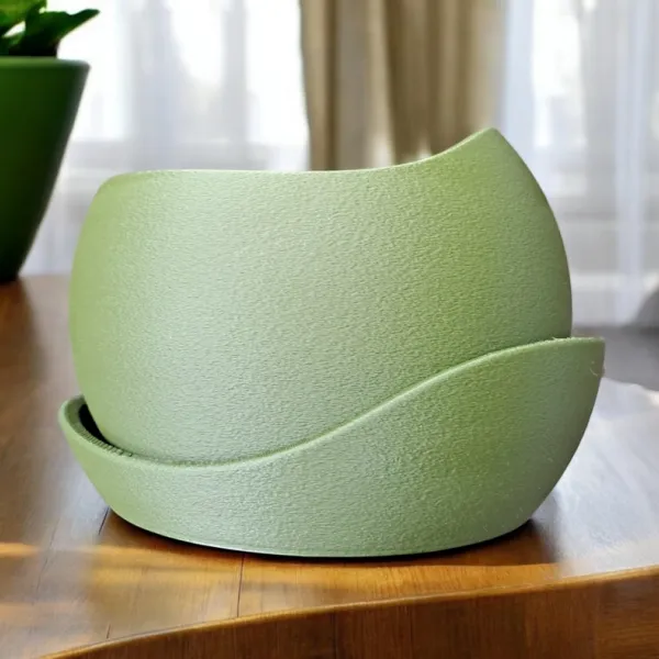 Shark Skin Plant Pot with Saucer