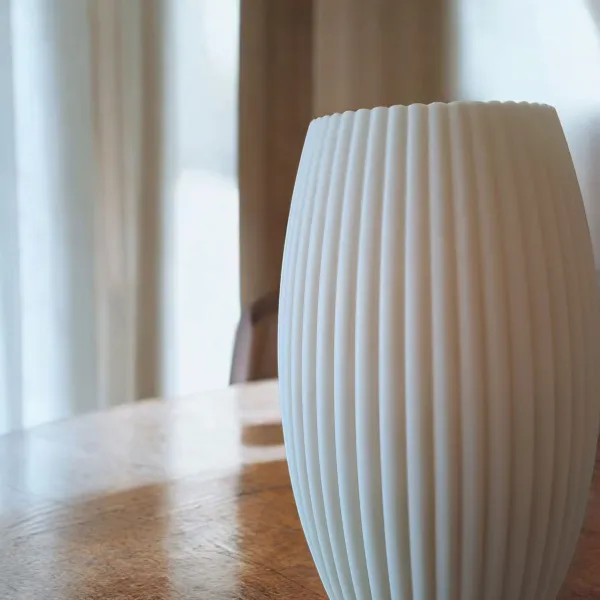 Ribbed Vase "Alexia"