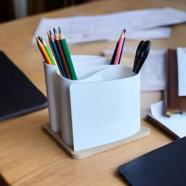 Curved Office Organizer