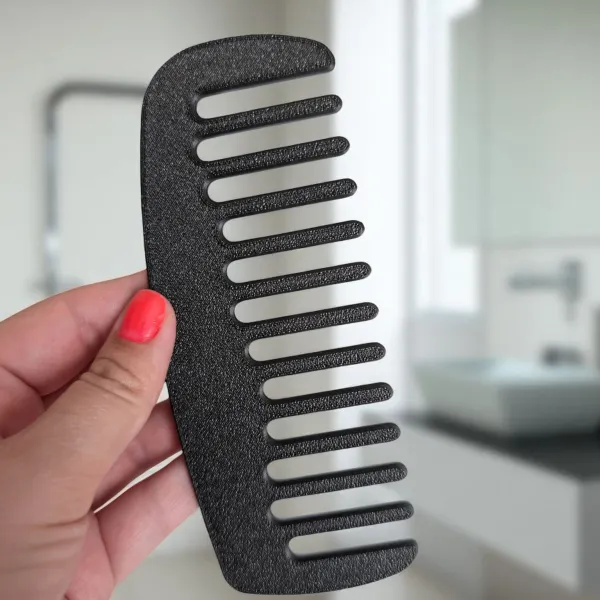 Wide-Tooth Detangling Comb