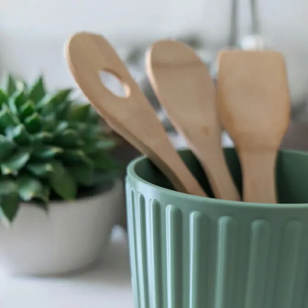 RibWeave Ribbed Utensil Holder