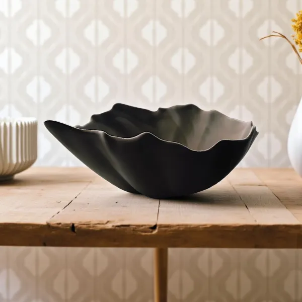 Curled Leaf Bowl