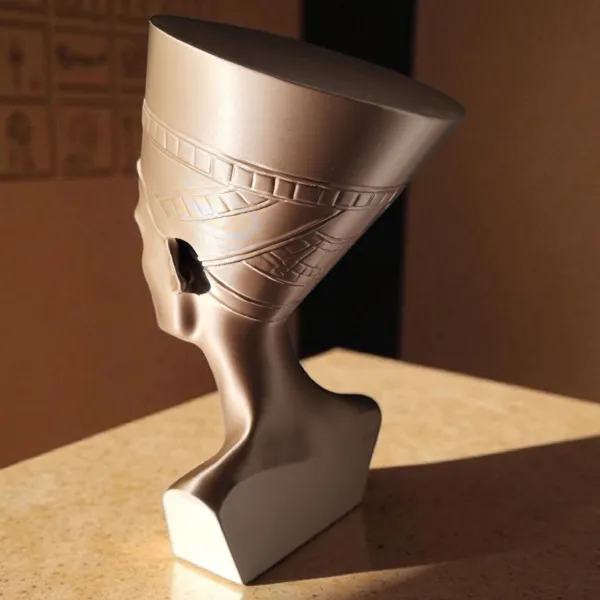 Bust of Nefertiti