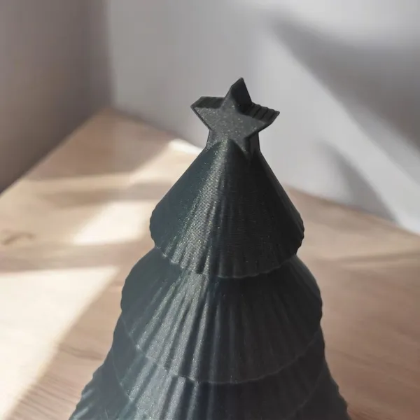 Ribbed Christmas Tree Decoration with Star Top