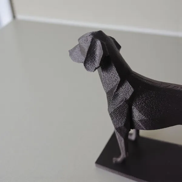 Low-poly hunting dog sculpture