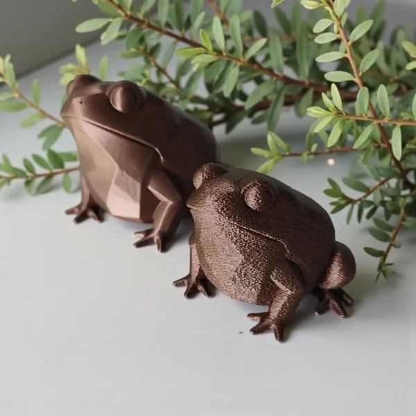 Low Poly Fat Frog Sculpture